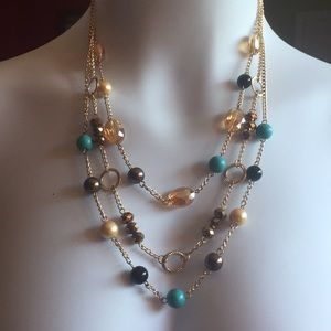 Gold Layered Necklace w/ Earrings